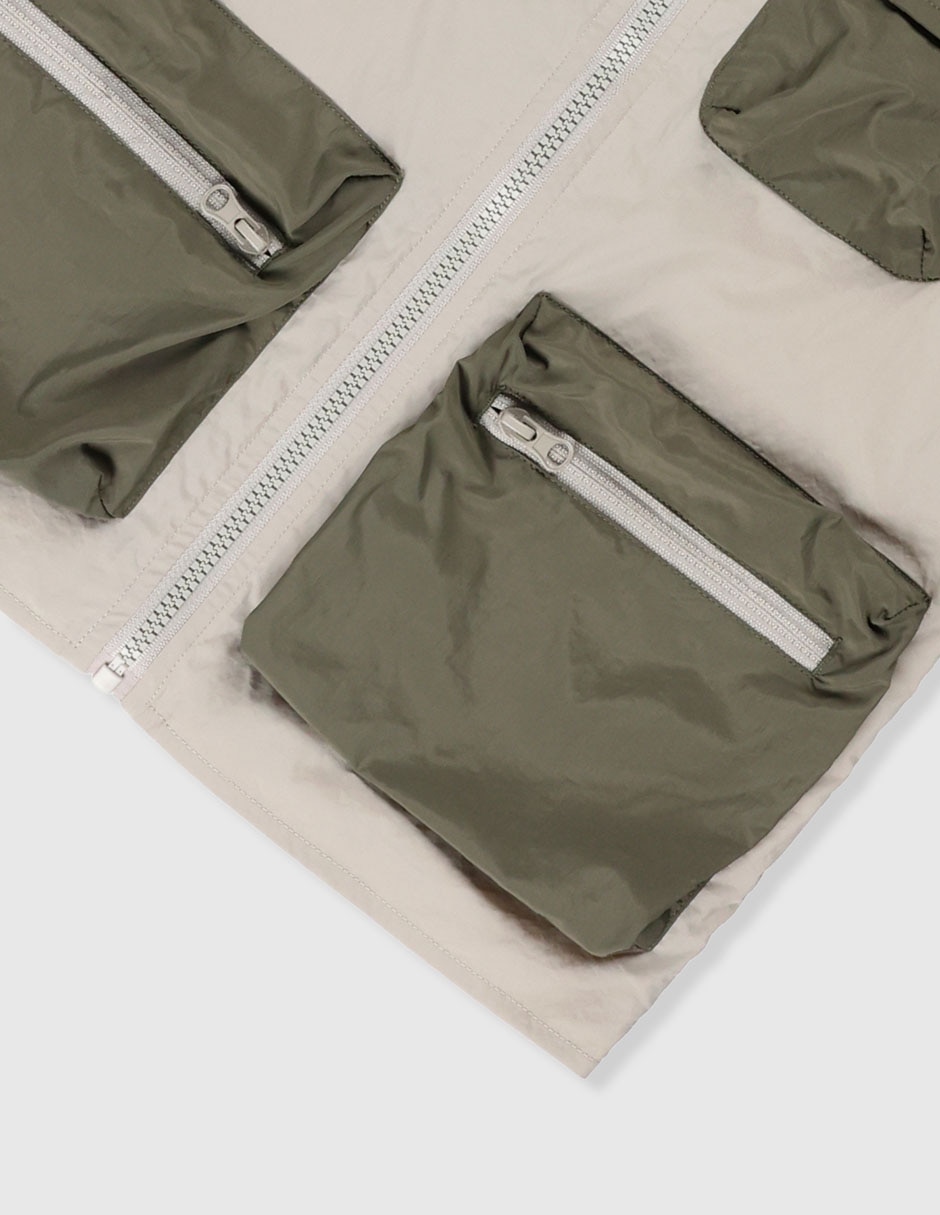 Chaleco con bolsillos para niño 4